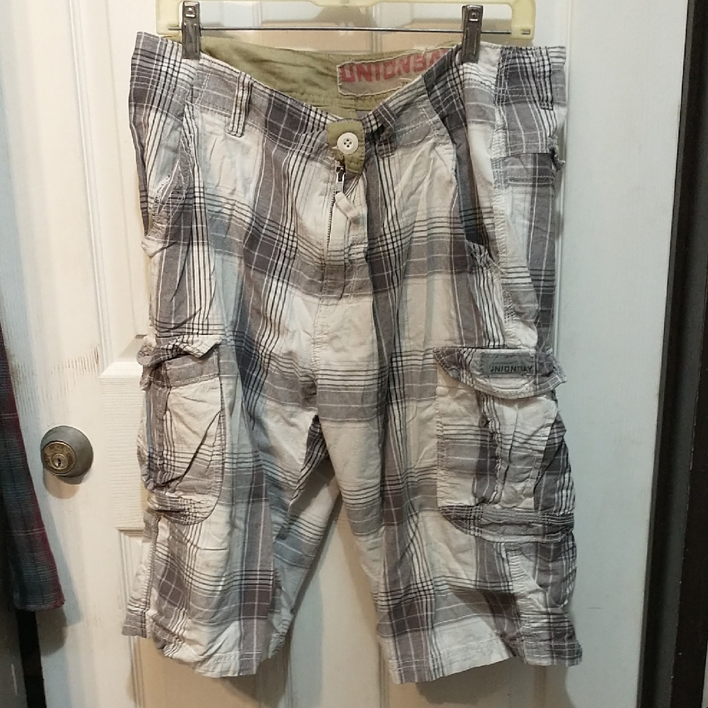 Men's Union Bay White with Black Checkered Shorts 36